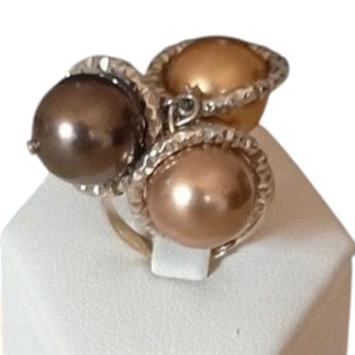 anello con tre perle
